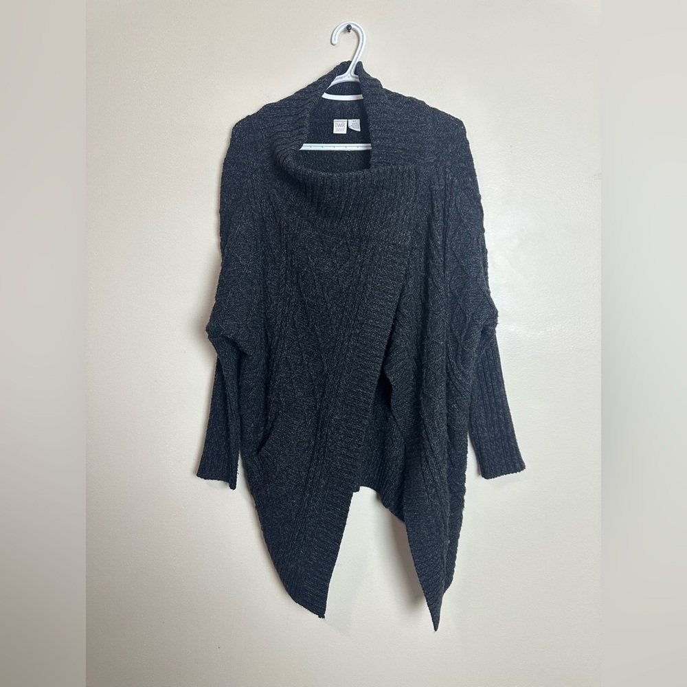 Simons Size S Charcoal Cable Knit Poncho